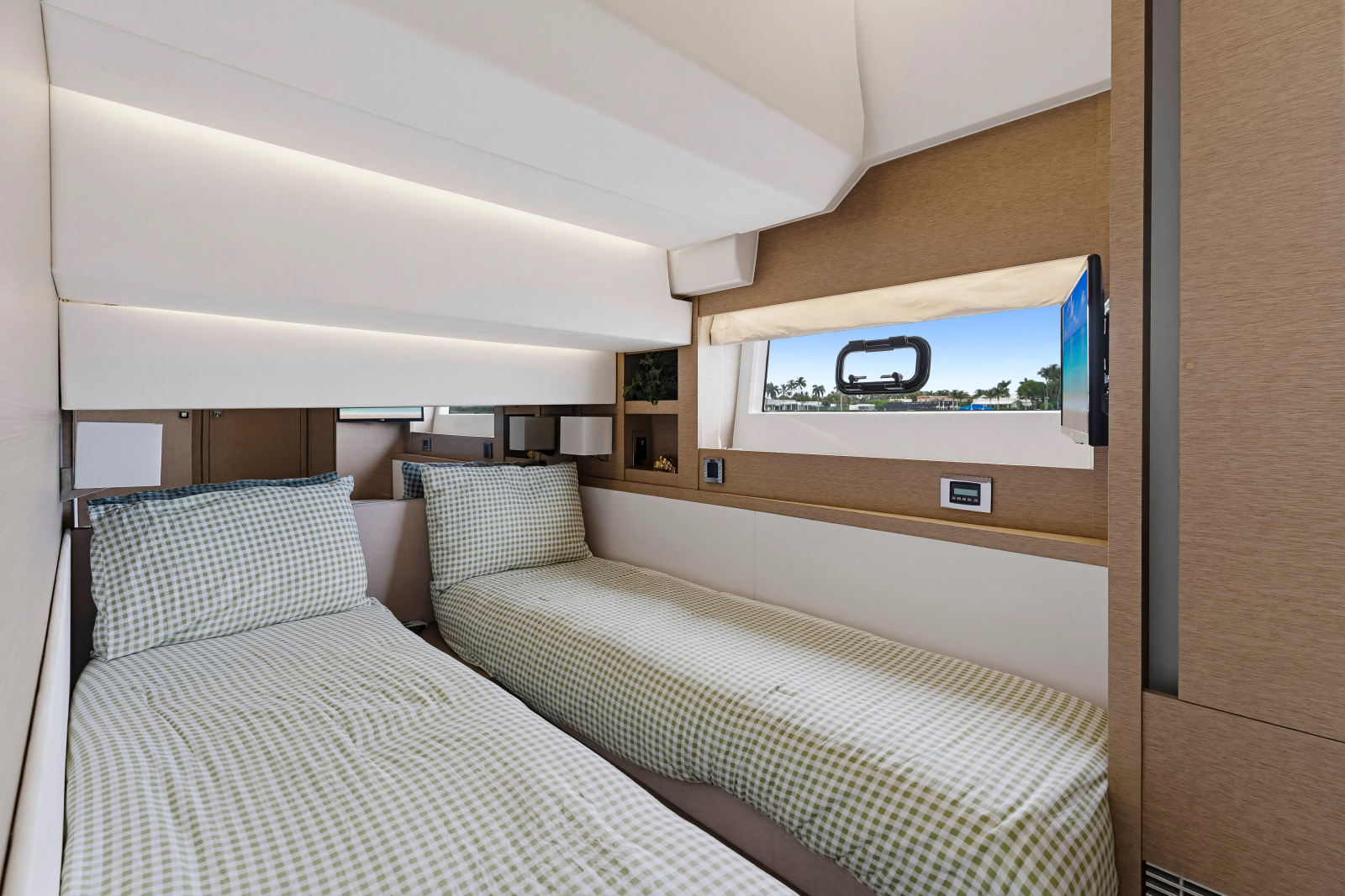 2018 Prestige 630