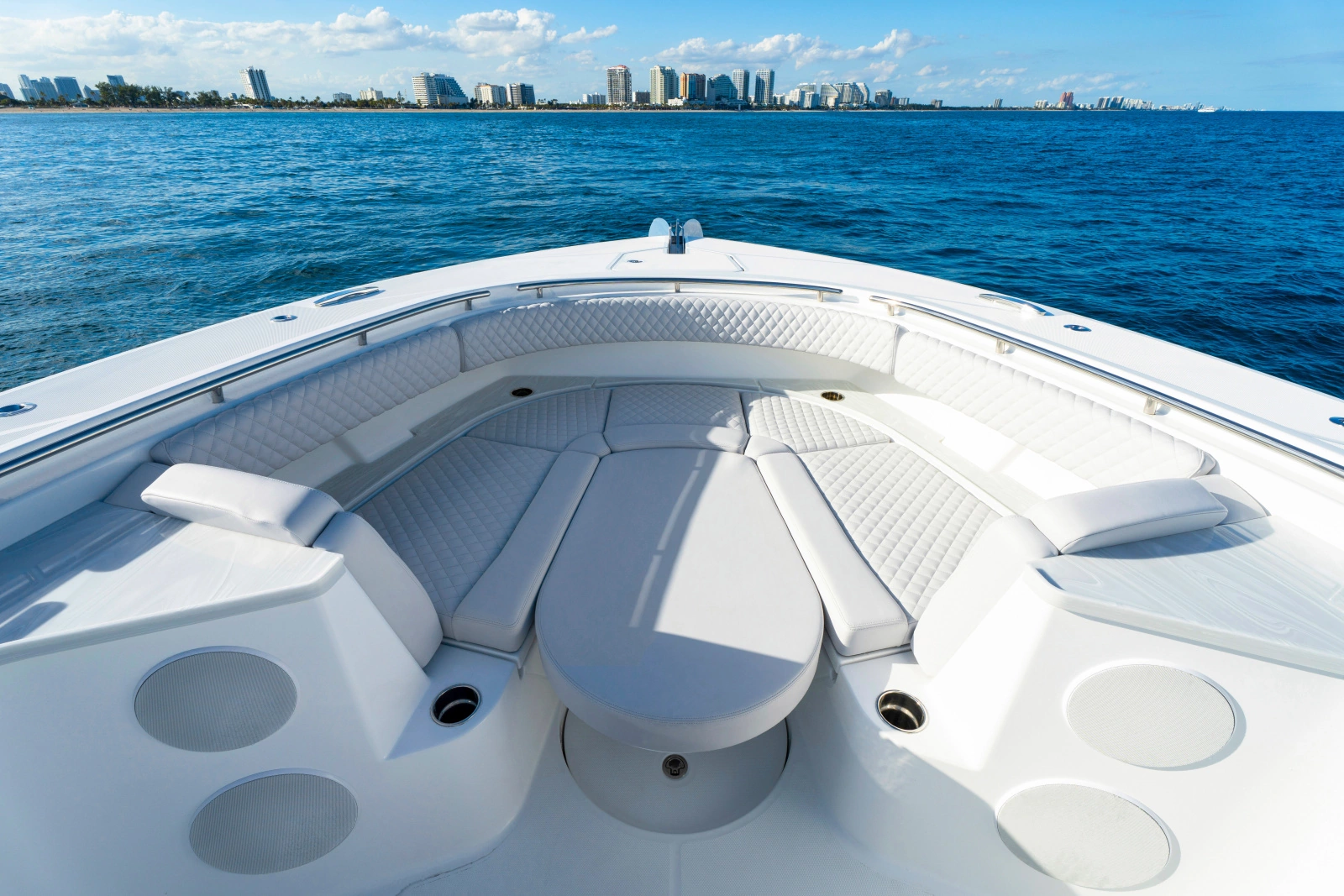 56ft HCB Yacht For Sale