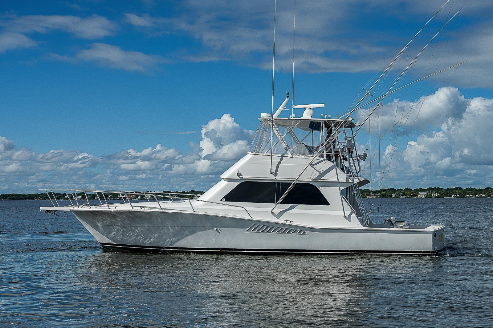 1998 Viking 47 Convertible
