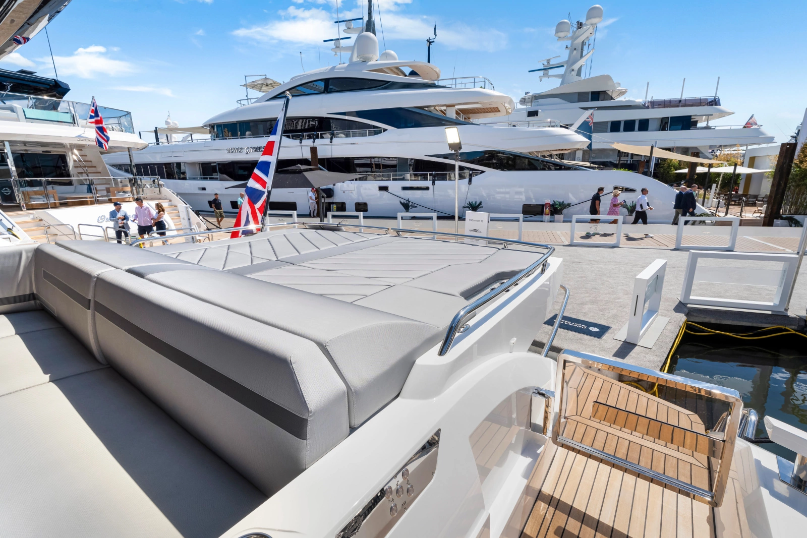 PREDATOR 55 55ft Sunseeker Yacht For Sale