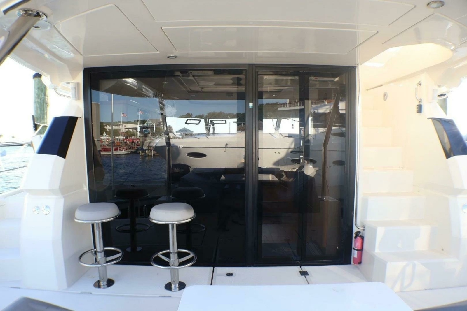 44' 2018 Aquila 44 Yacht