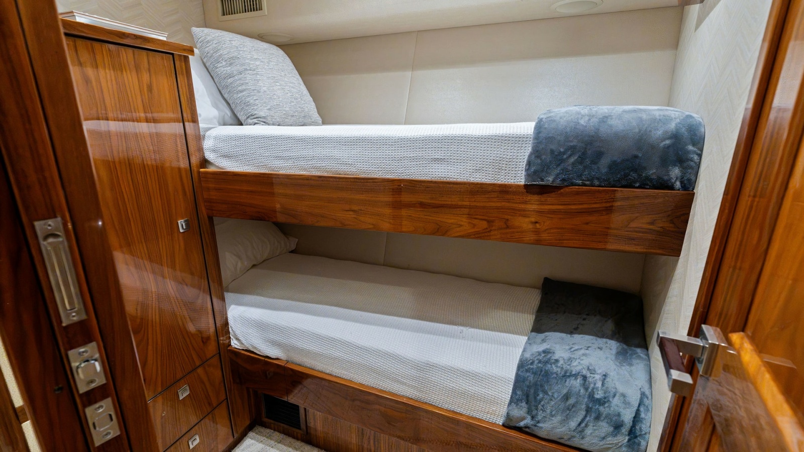 2016 Viking 80 Enclosed Bridge- FRIGATE-Crew Quarters