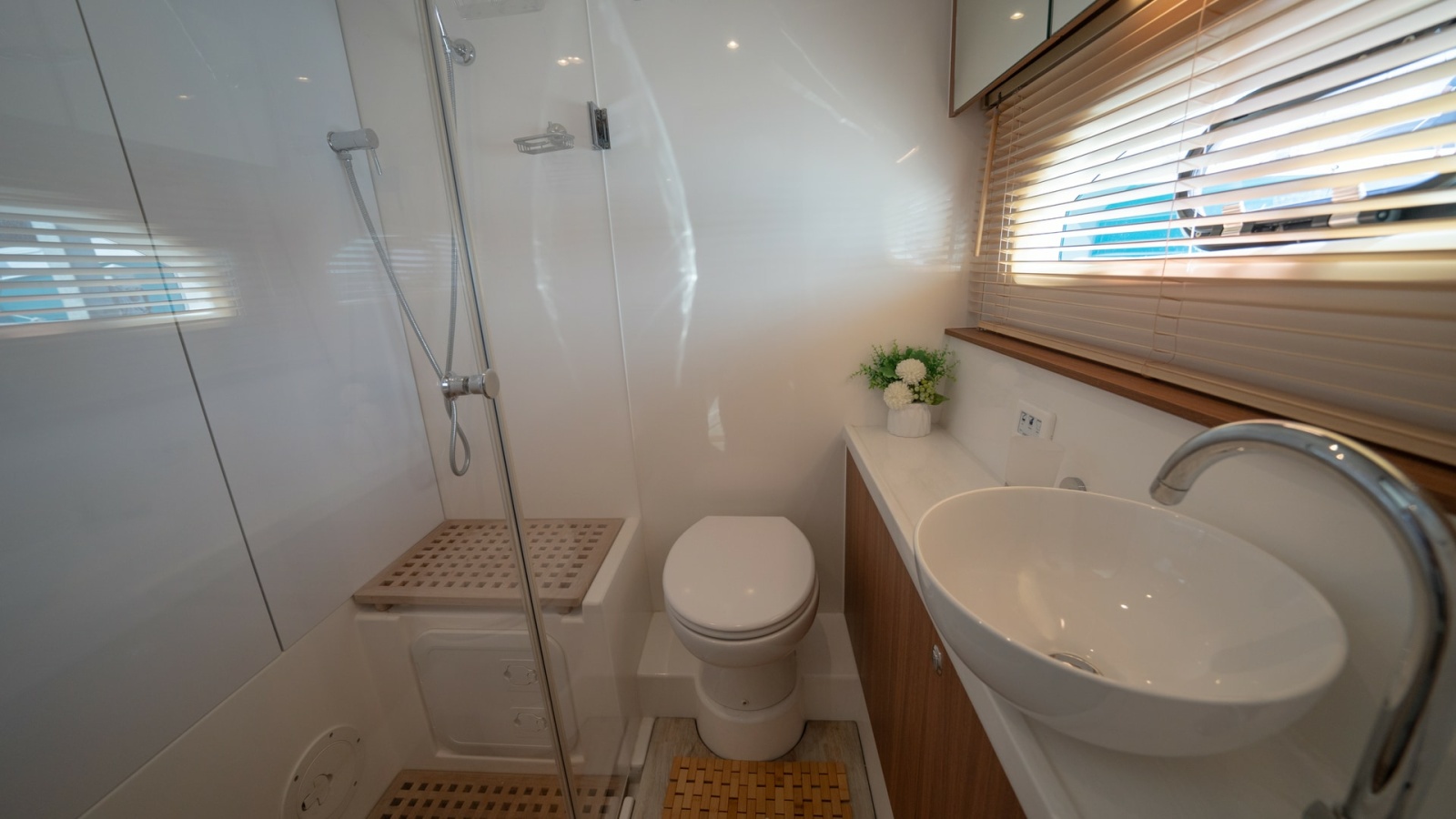 Elegant Ensuite Bathroom