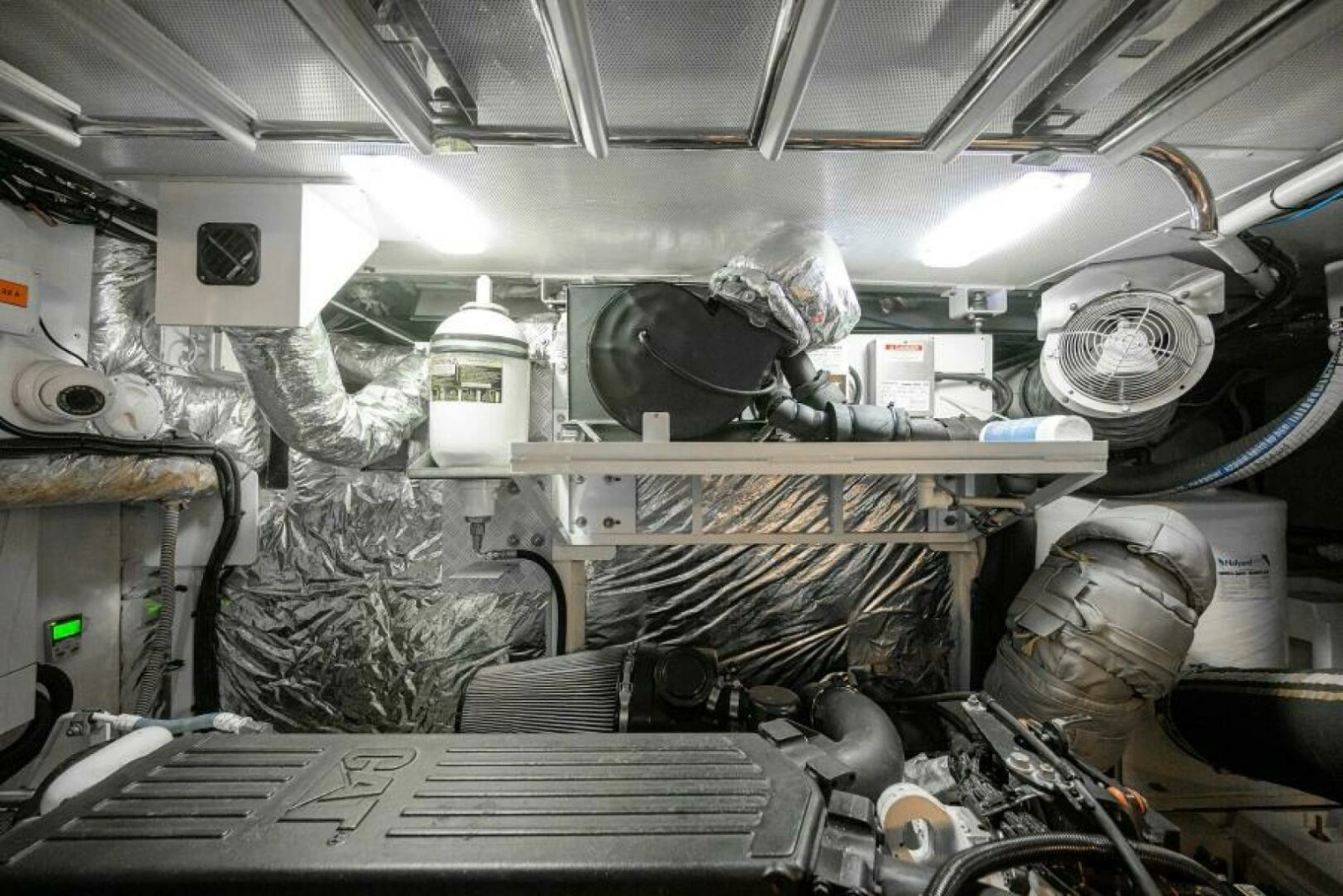 Princess 72 Joint Credit II - Engine Room