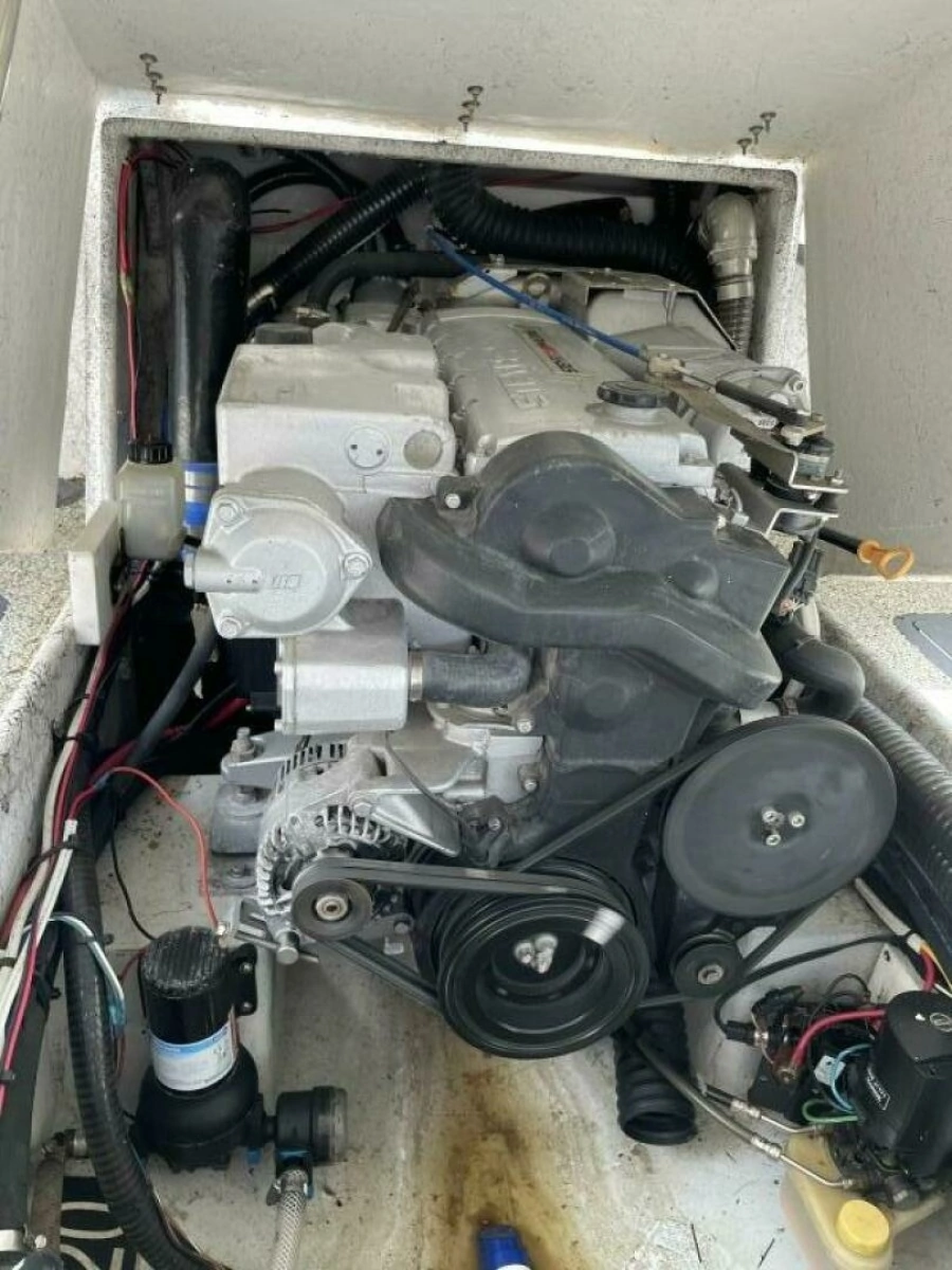 1997 Custom 31 Center Console Pullin Drag