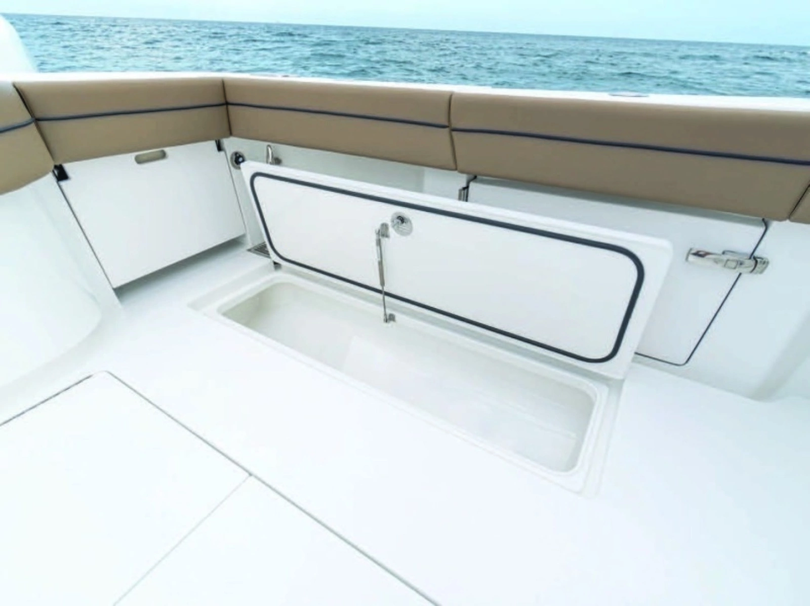 New V-41 Valhalla Boatworks Center Console