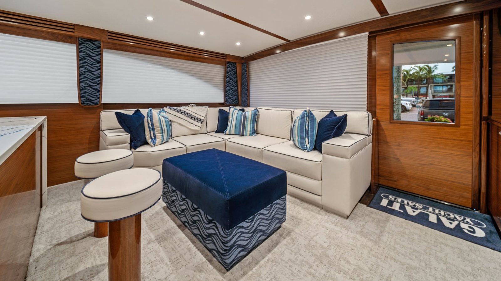 Luxurious Salon with L-Shaped Sofa