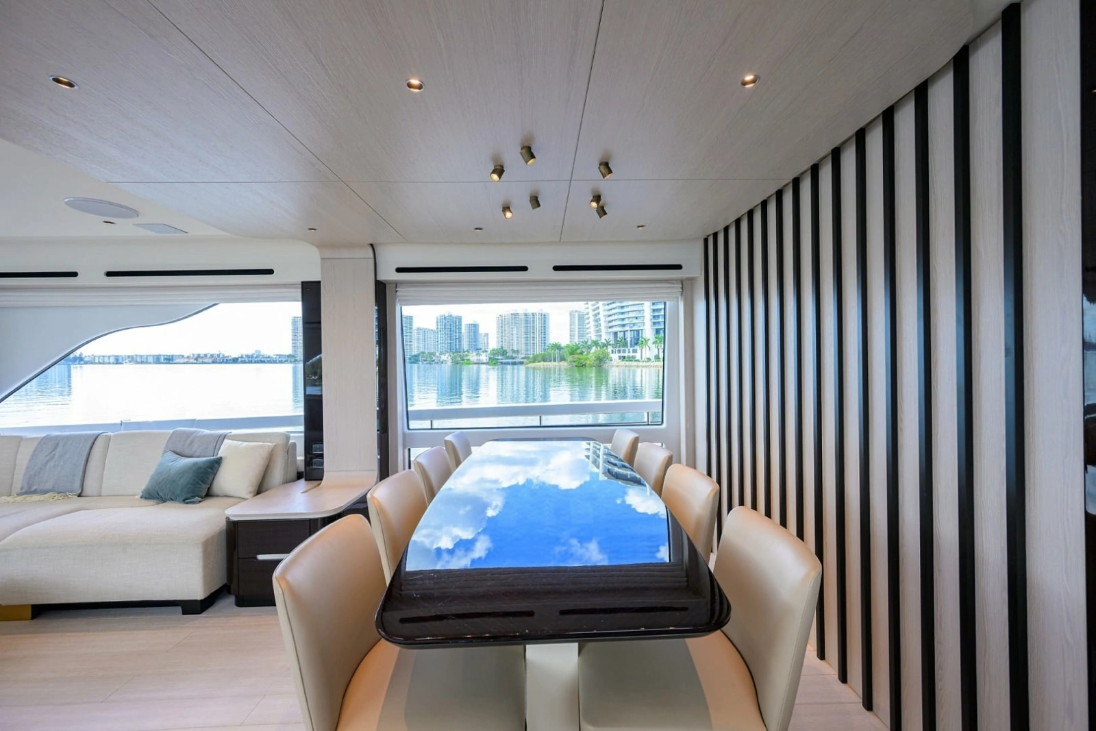 Azimut 78 - DT78 - Dinette
