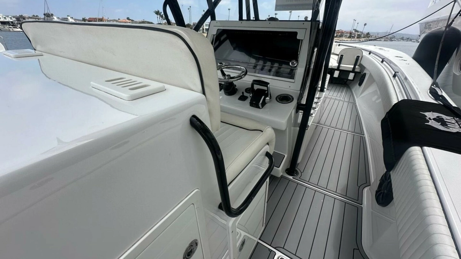 2019 SeaHunter 39 CC - CHIRON39