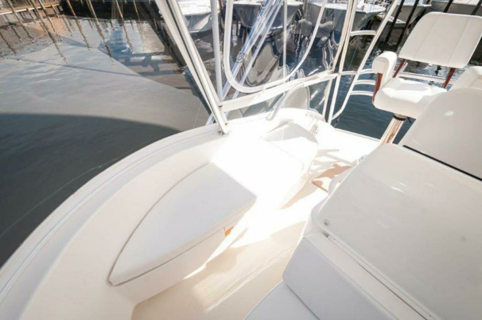 42' 2012 Viking 42 Convertible