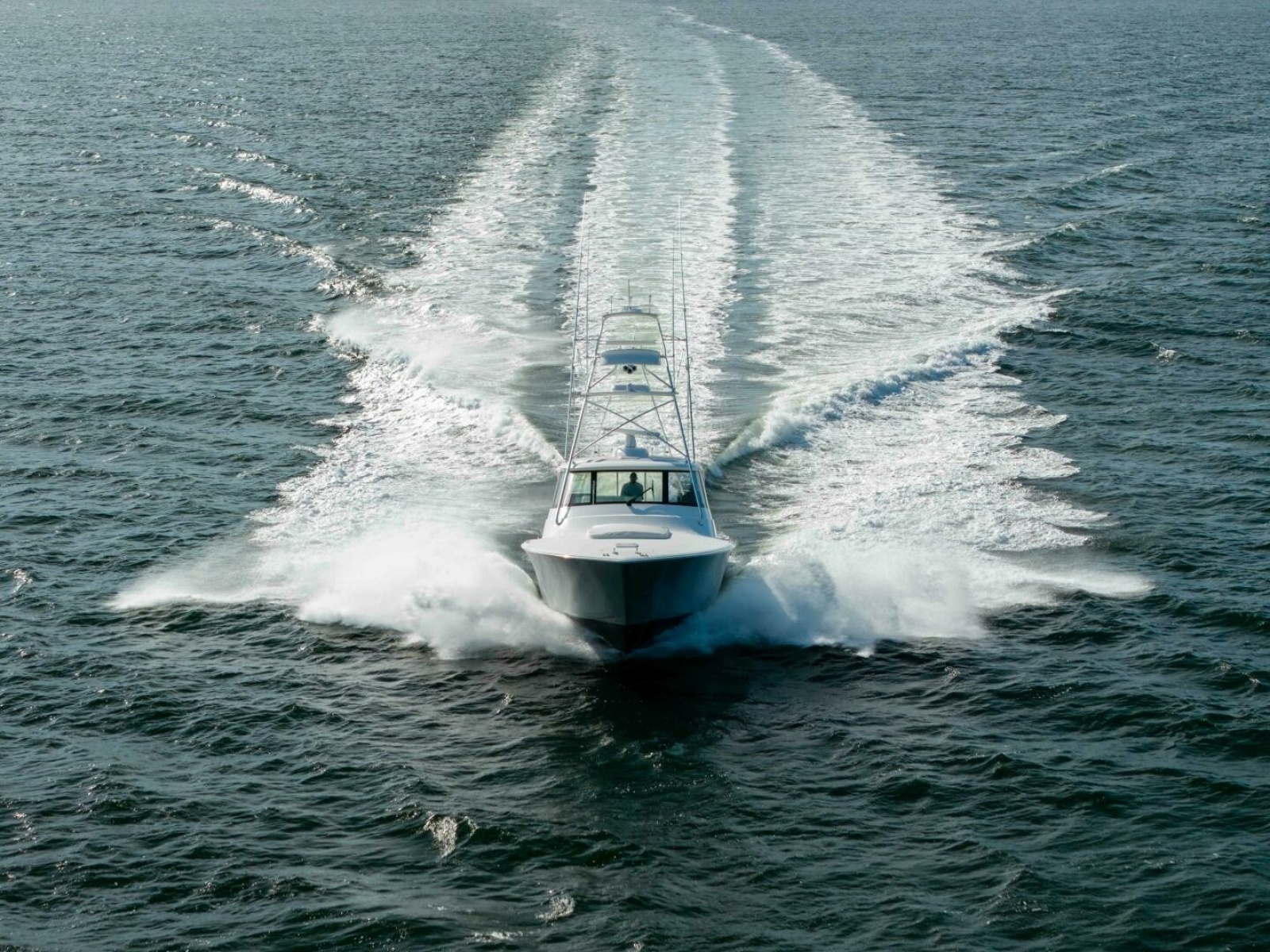 52' 2015 Viking 52 Sport Tower