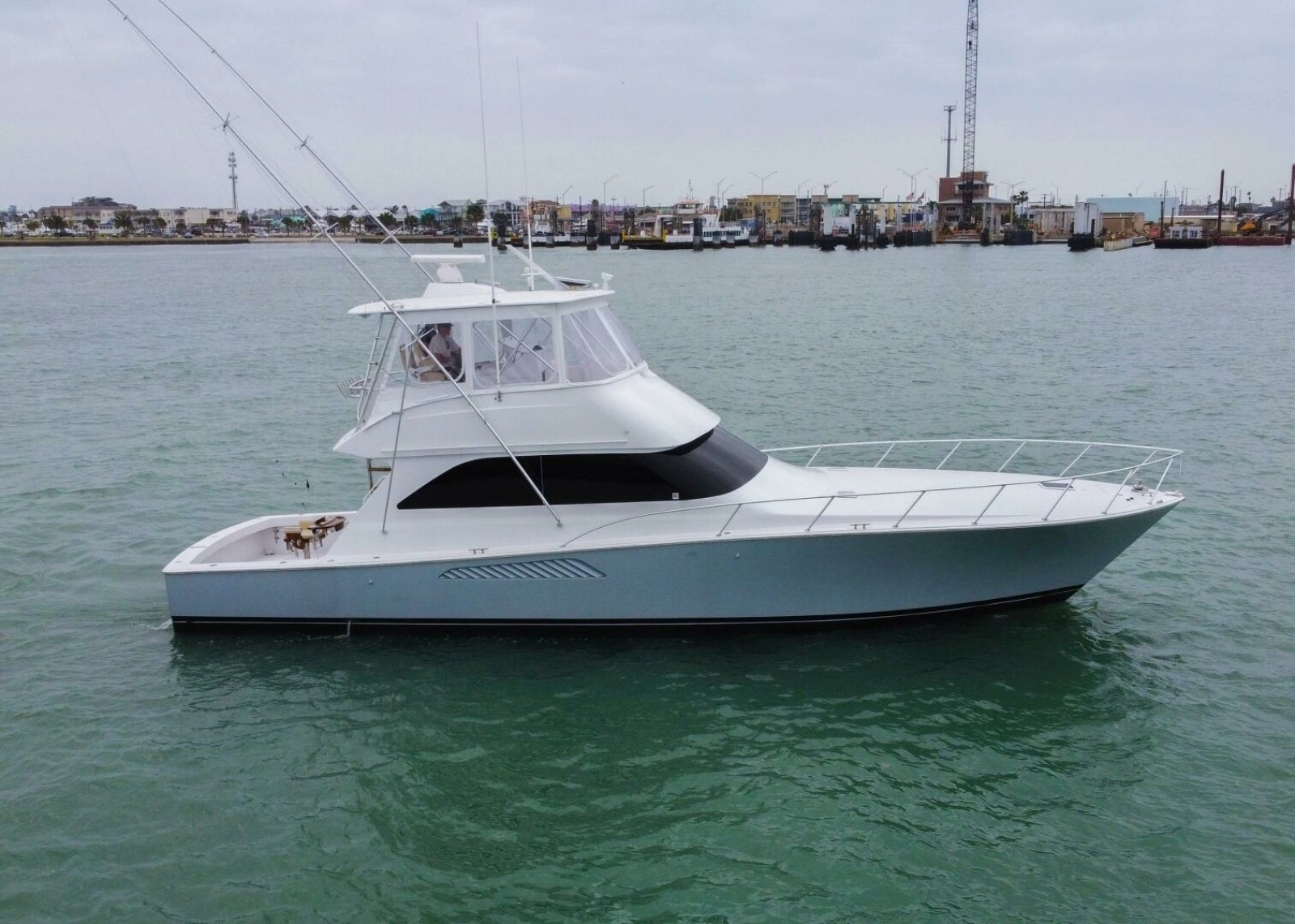 2005 Viking 52 Convertible 