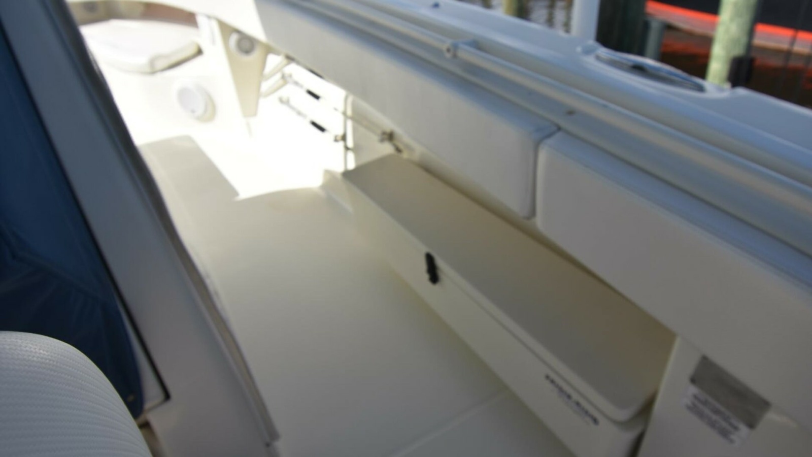 42' 2012 Hydra-Sports 4200 SF