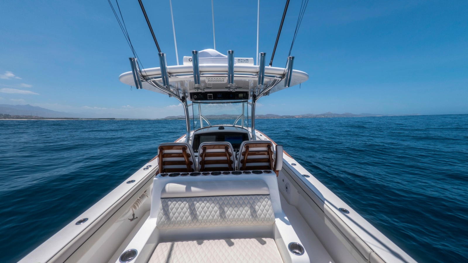 Center Console and Seating Area