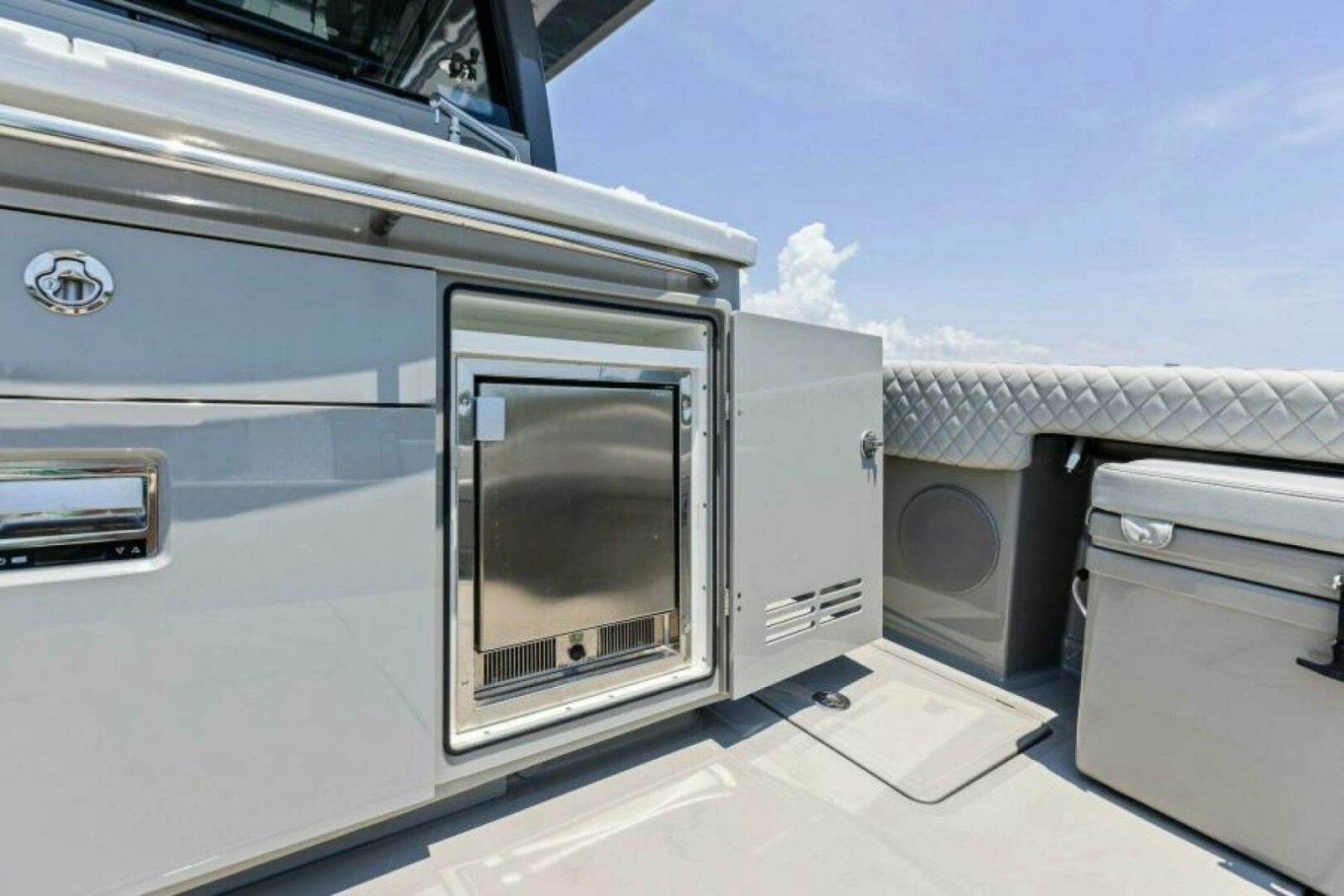 2023 53 HCB Suenos - Cabrera