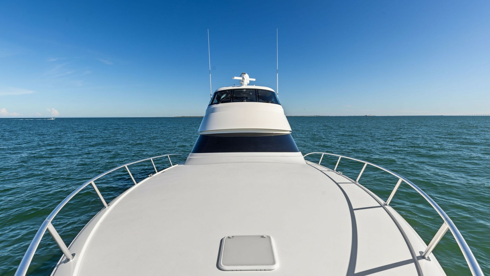 Forward Deck and Enclosed Bridge View
