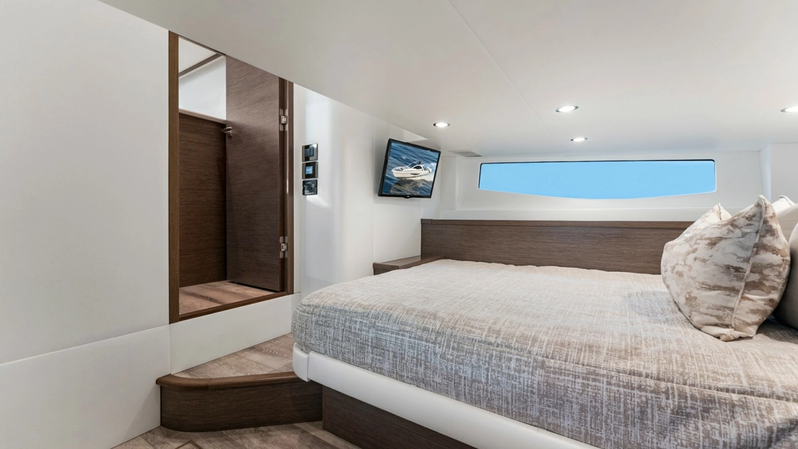 Spacious Forward Stateroom - Valhalla 55 Sport Yacht