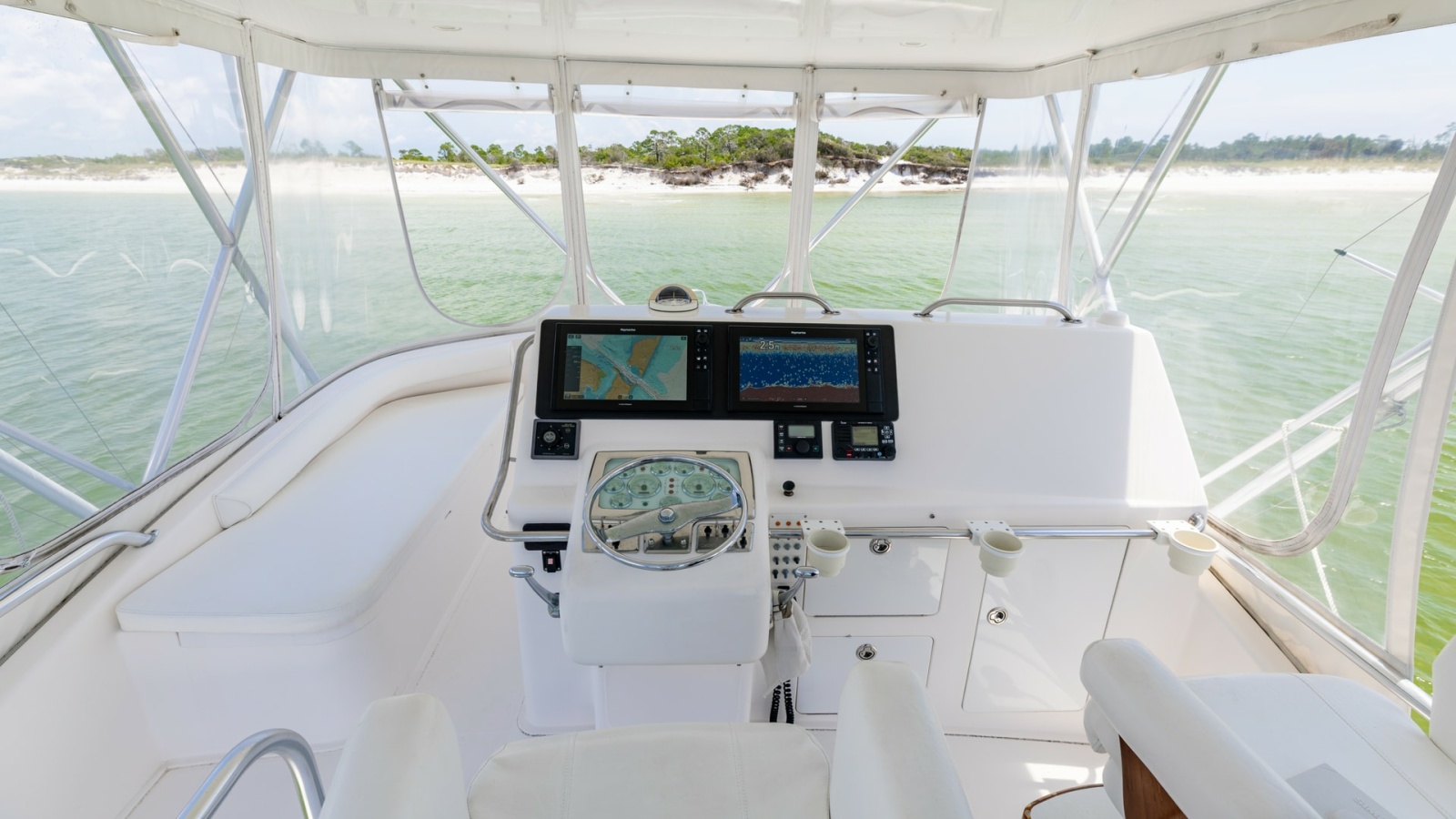 Flybridge Helm Station