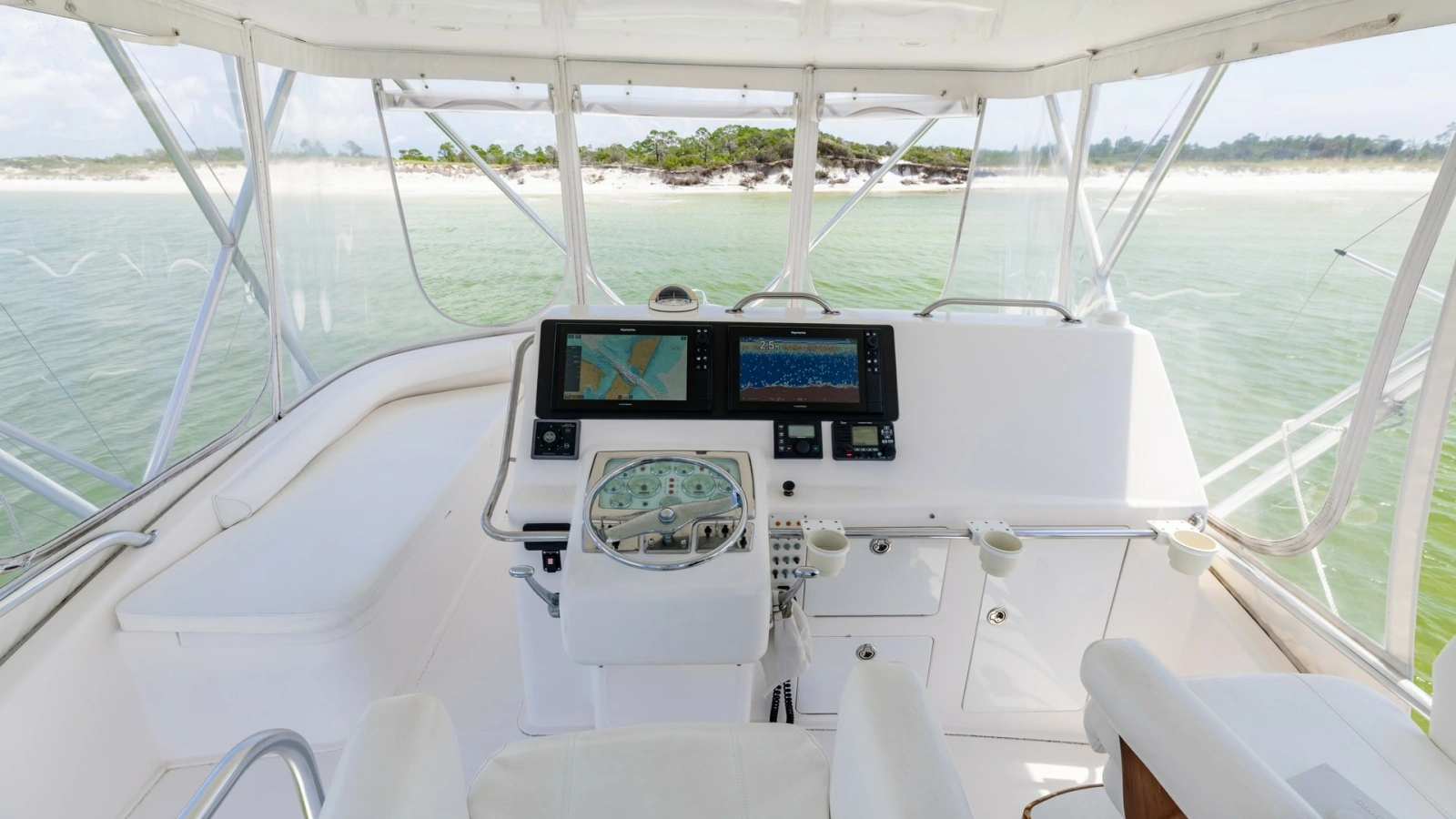 Flybridge Helm Station