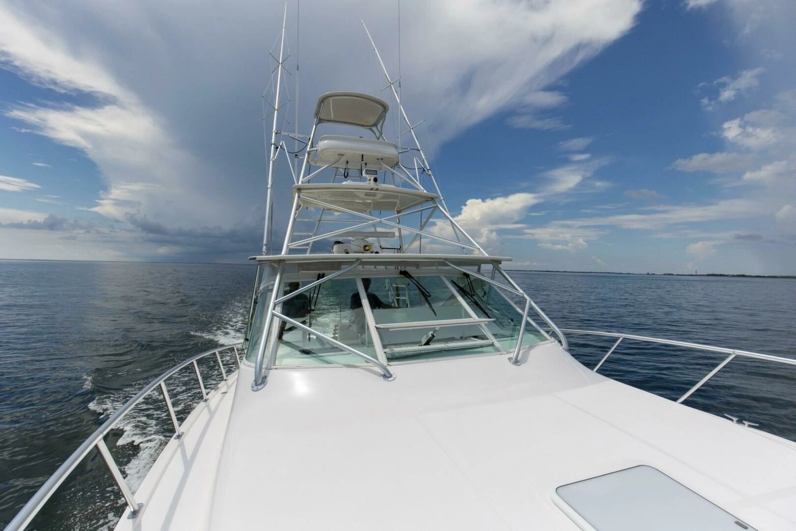 2007 40 Cabo Express Big Blue Bow