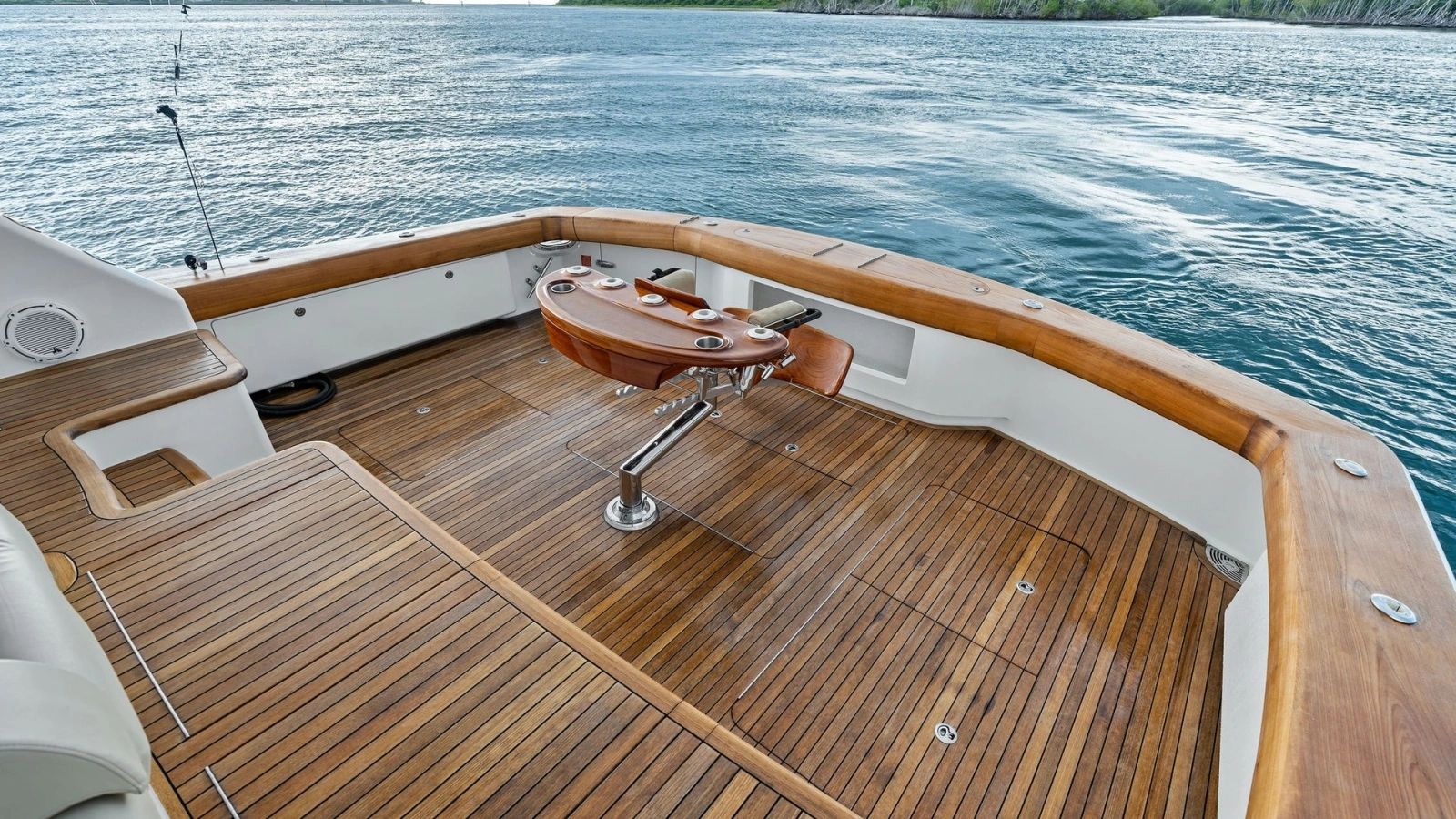 2016 Viking 80 Enclosed Bridge- FRIGATE- Cockpit