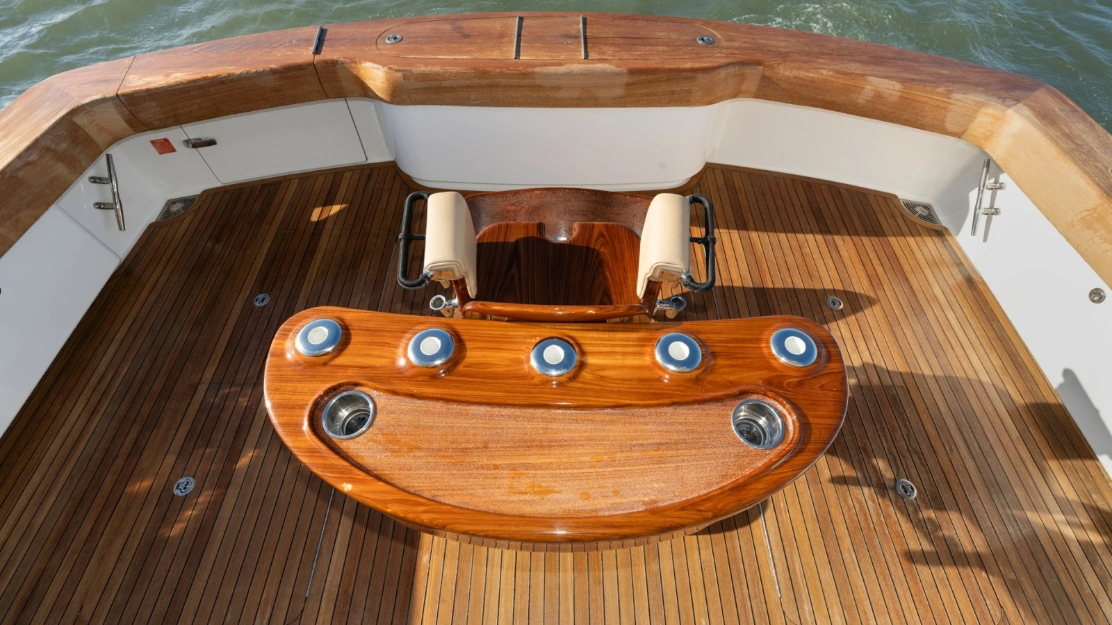 Teak Cockpit with Fishing Station