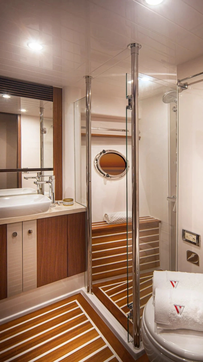 66 DAYBRIDGE 66ft Belize Yacht For Sale