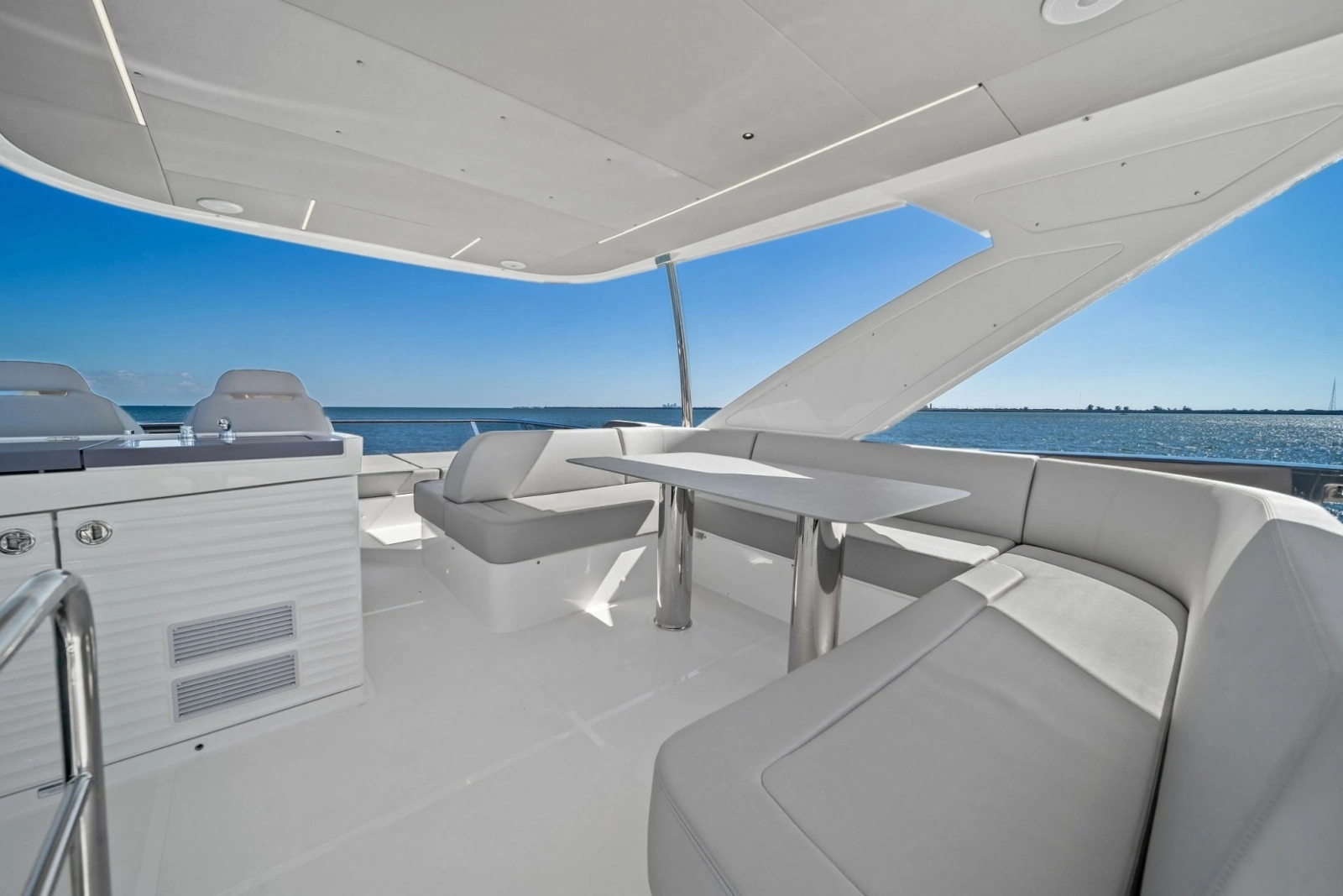 New 2027 56 Absolute Fly 56ft Absolute Yacht For Sale