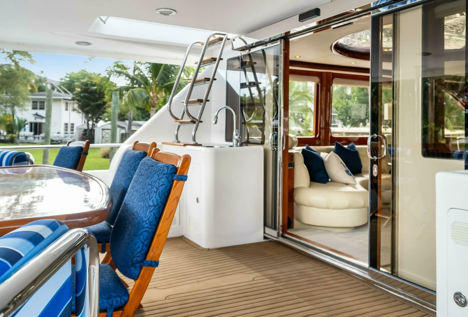 2005 Ocean Alexander 80 motoryacht