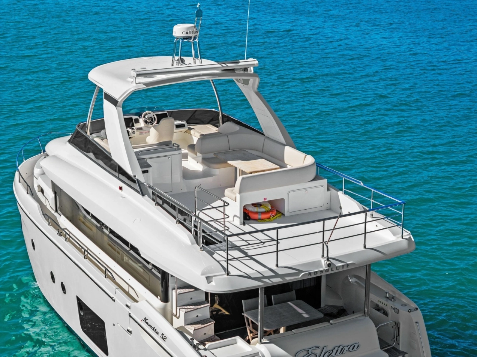 2019 Absolute 52 Navetta