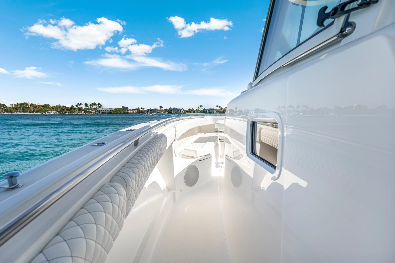 42ft HCB Yacht For Sale