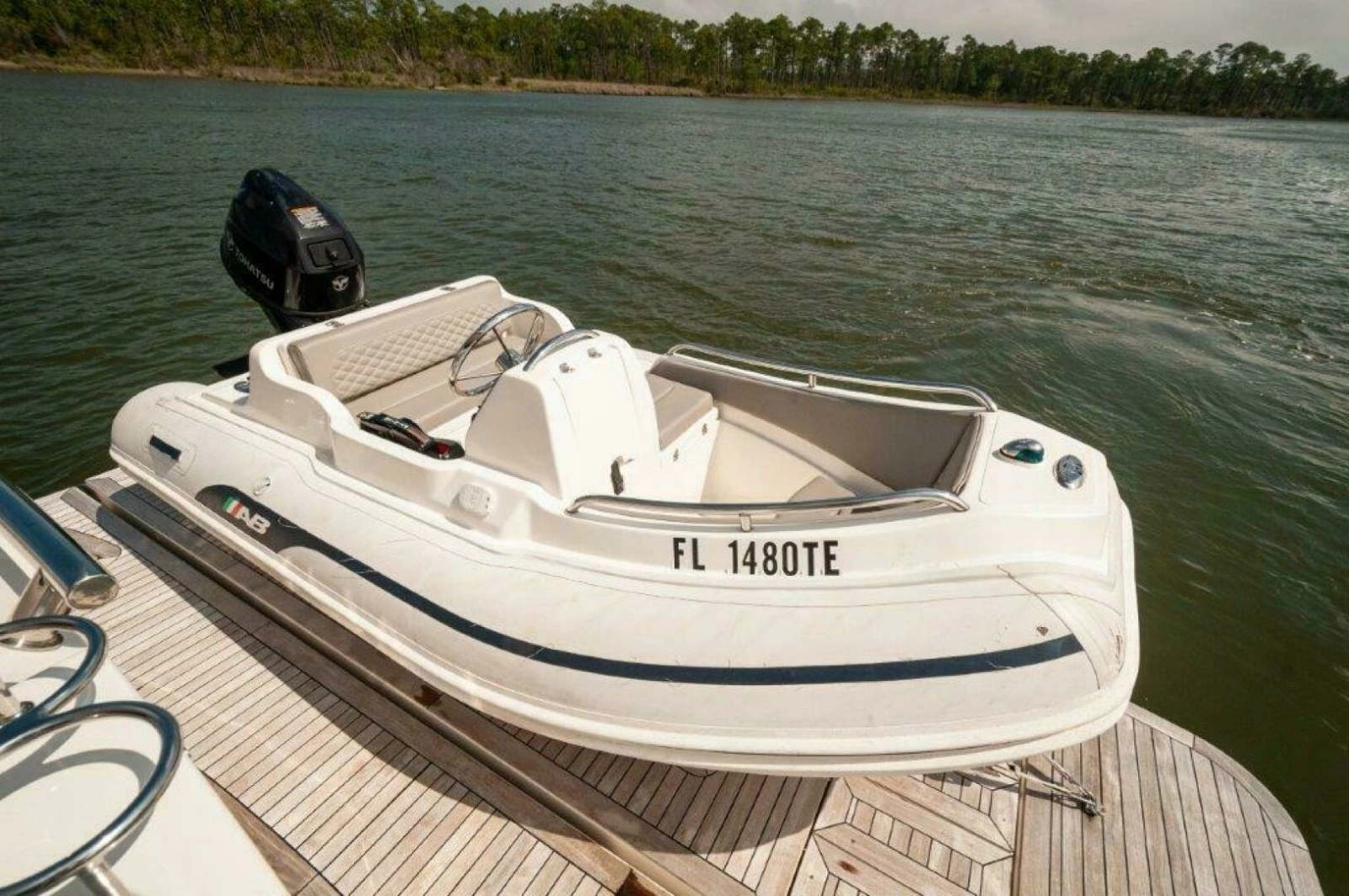 2018 Sea Ray L550 Flybridge photo 47