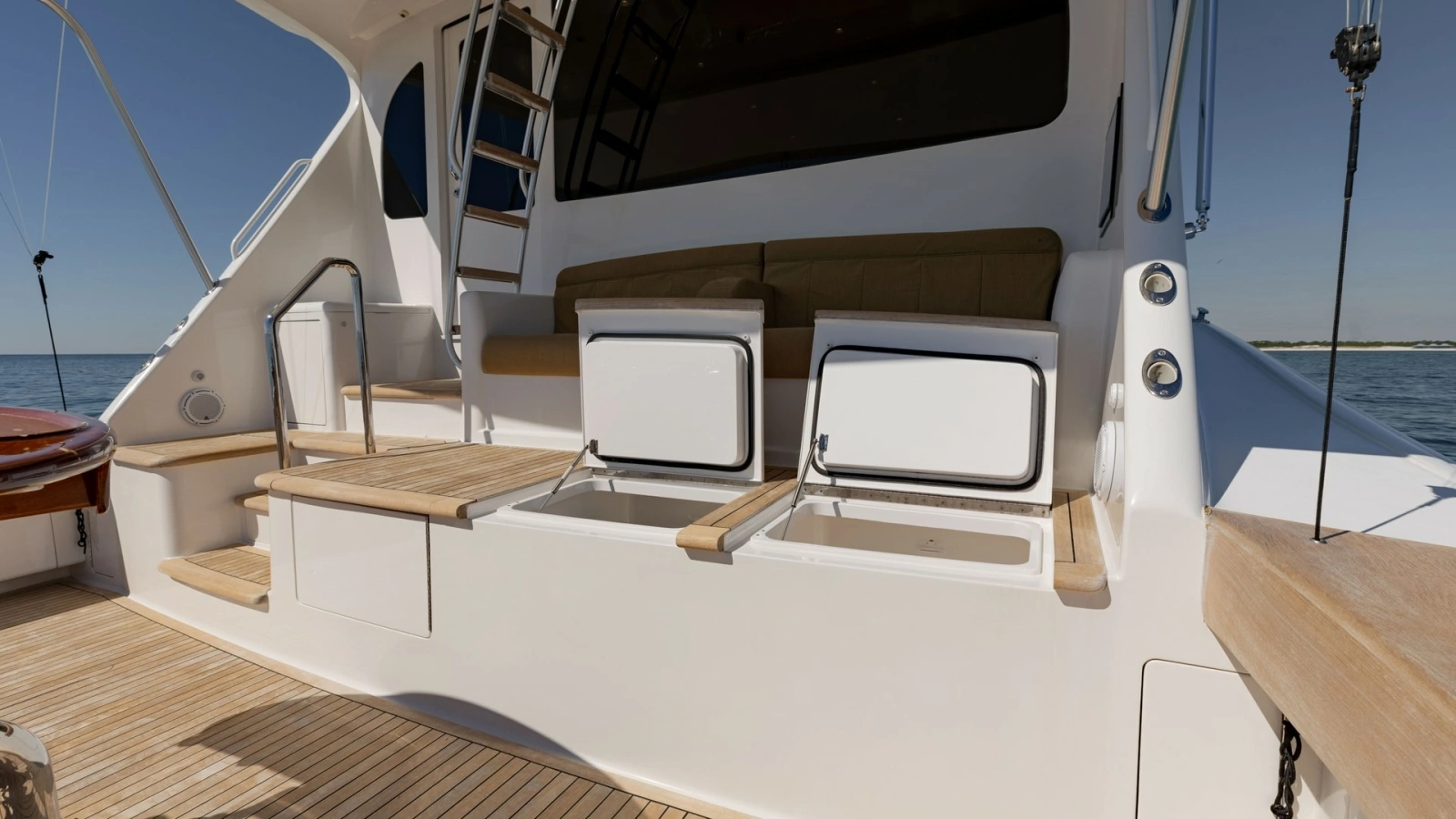 2015 Viking 76 Enclosed Bridge- CHULA- Cockpit