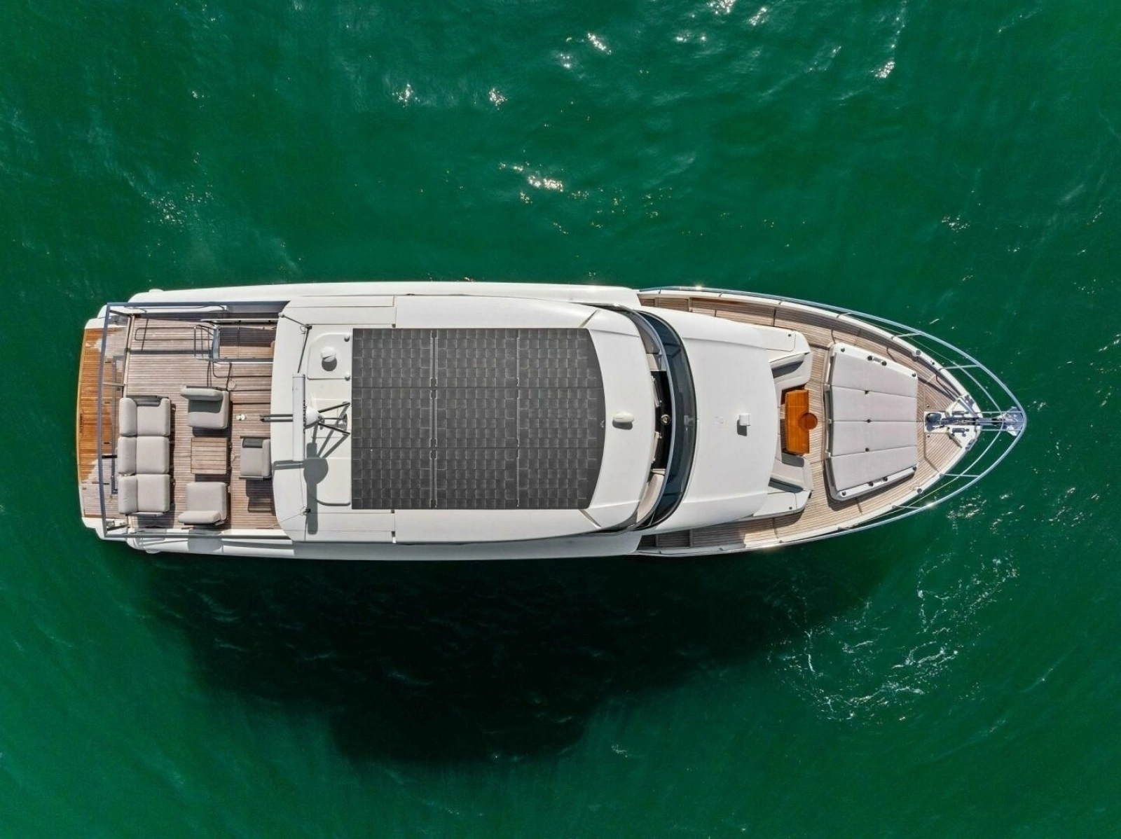 2026 Absolute 70 Navetta - Profile