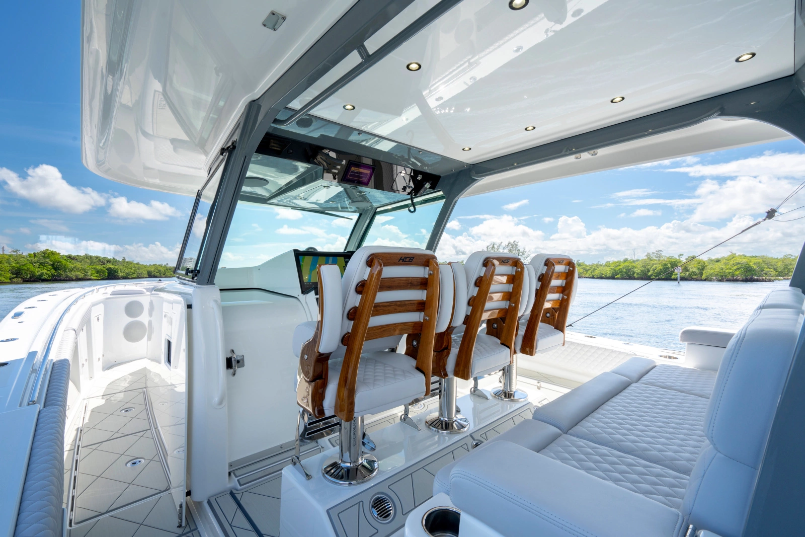 48ft HCB Yacht For Sale