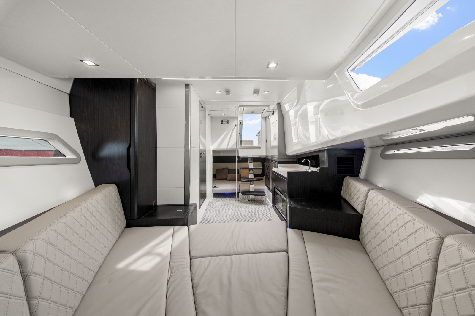 2025 Schaefer 375 HT