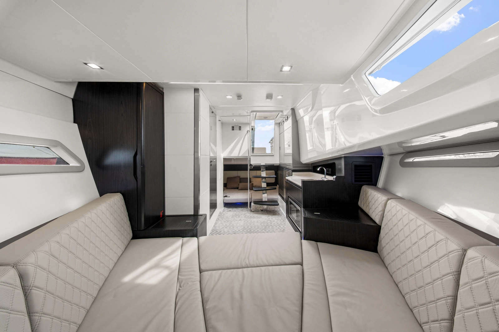 2025 Schaefer 375 HT