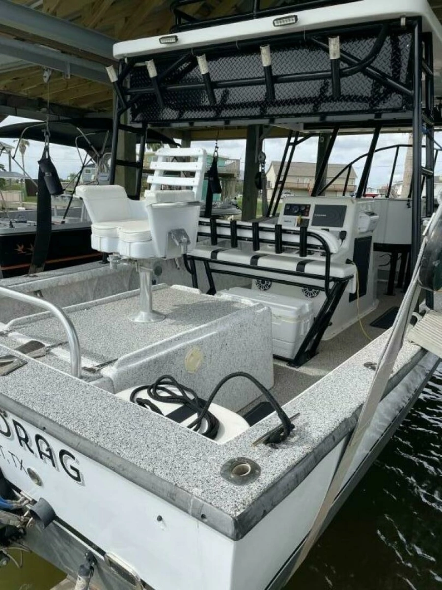 1997 Custom 31 Center Console Pullin Drag