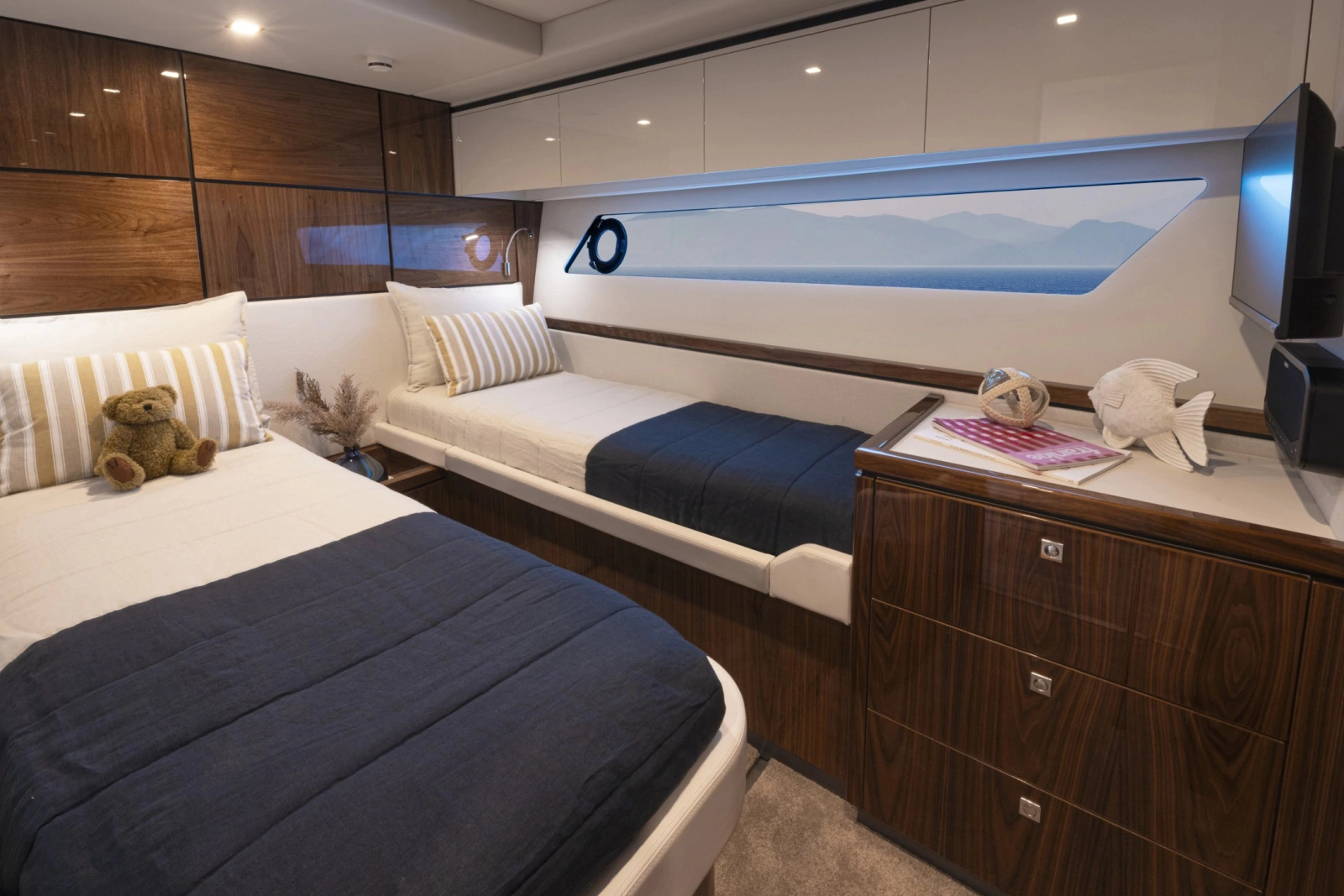 56 Sport Yacht 56ft Riviera Yacht For Sale