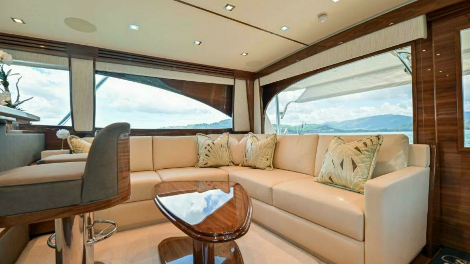 Luxurious Salon with Panoramic Views