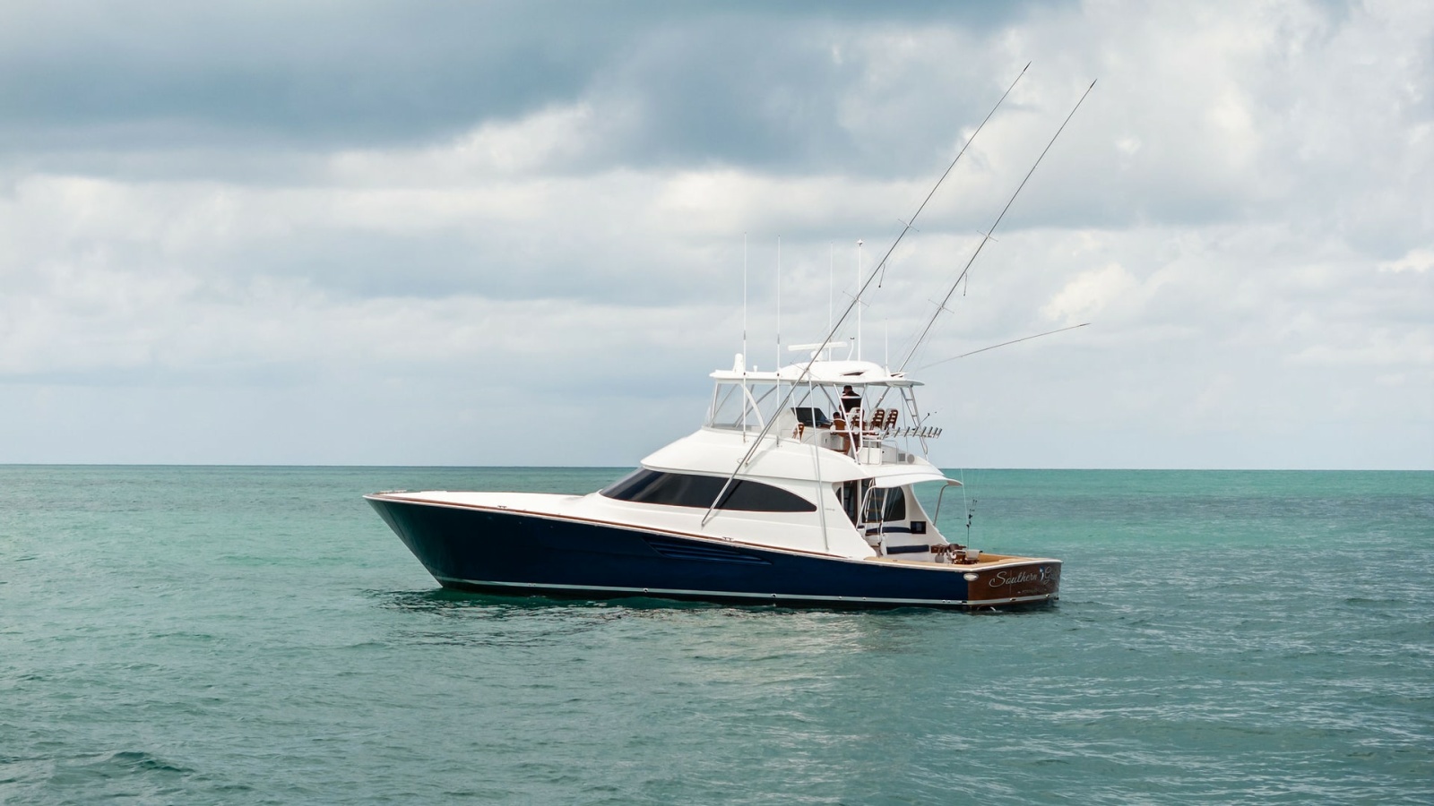 Side Profile of Viking 64 Convertible