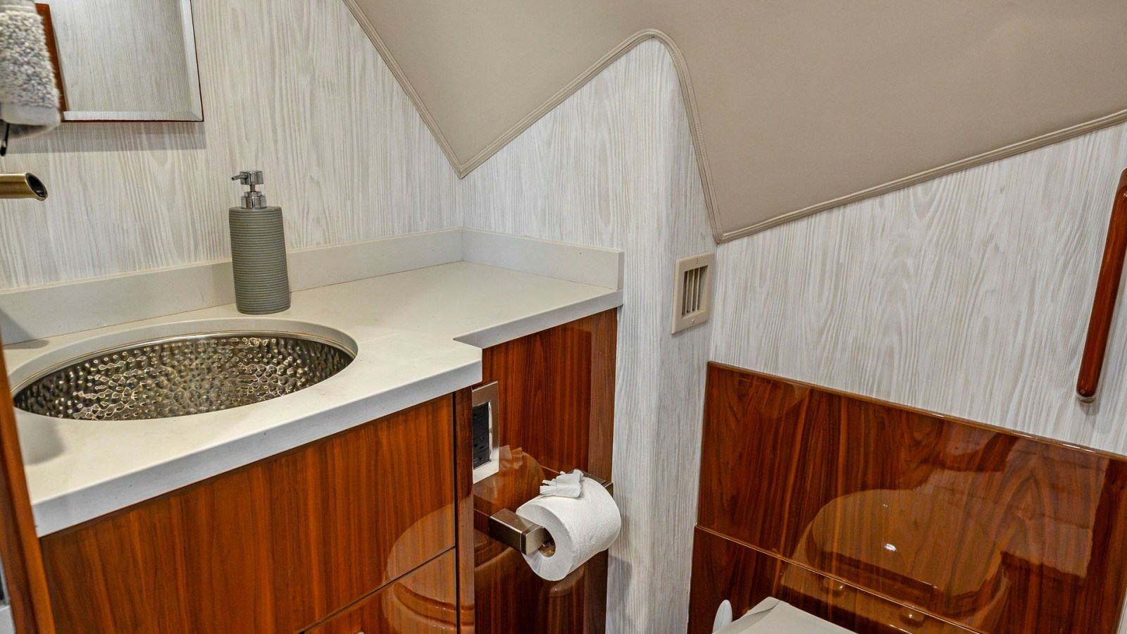 2016 Viking 80 Enclosed Bridge- FRIGATE- Day Head