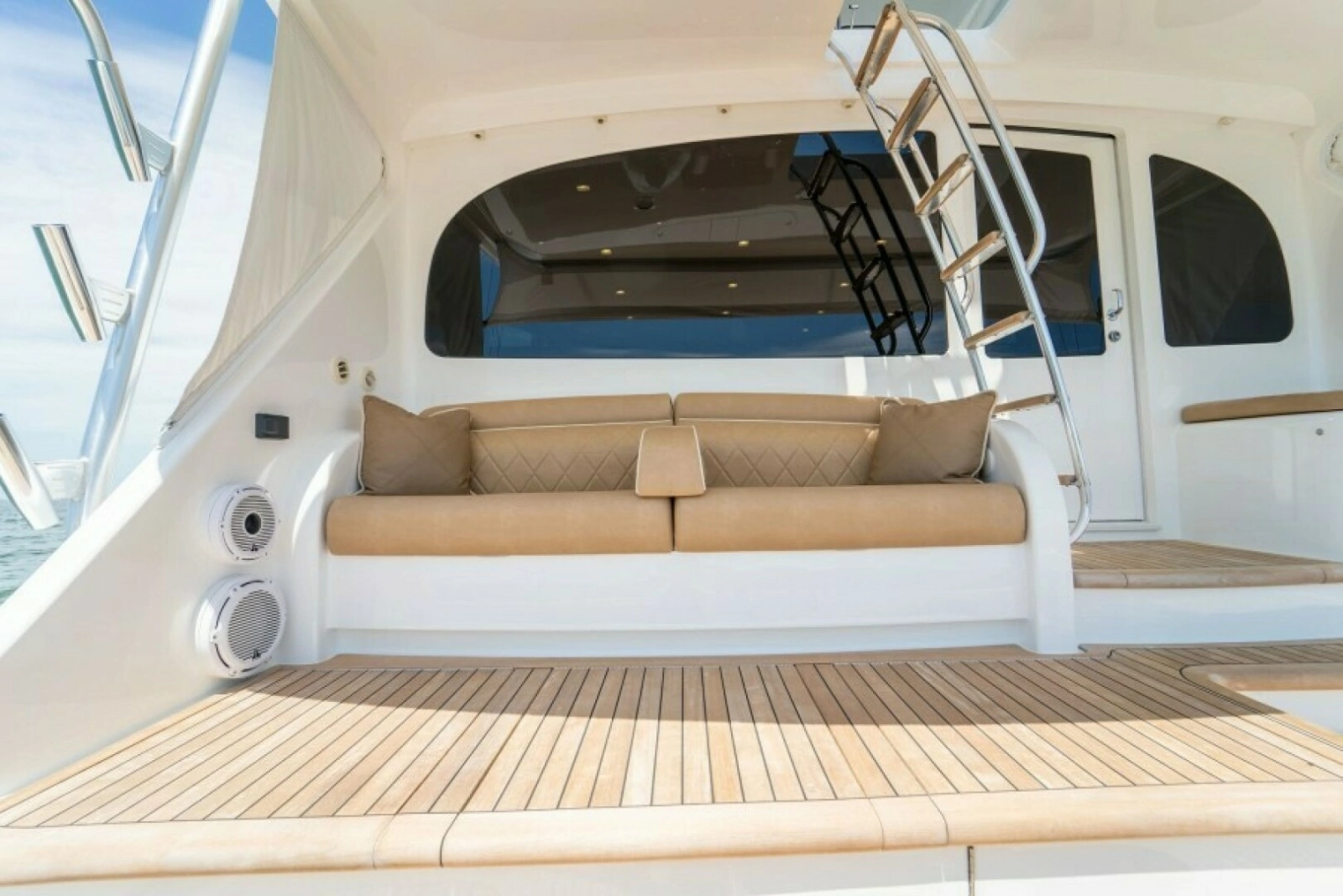 2018 Viking 72 Convertible - Wrapped Up