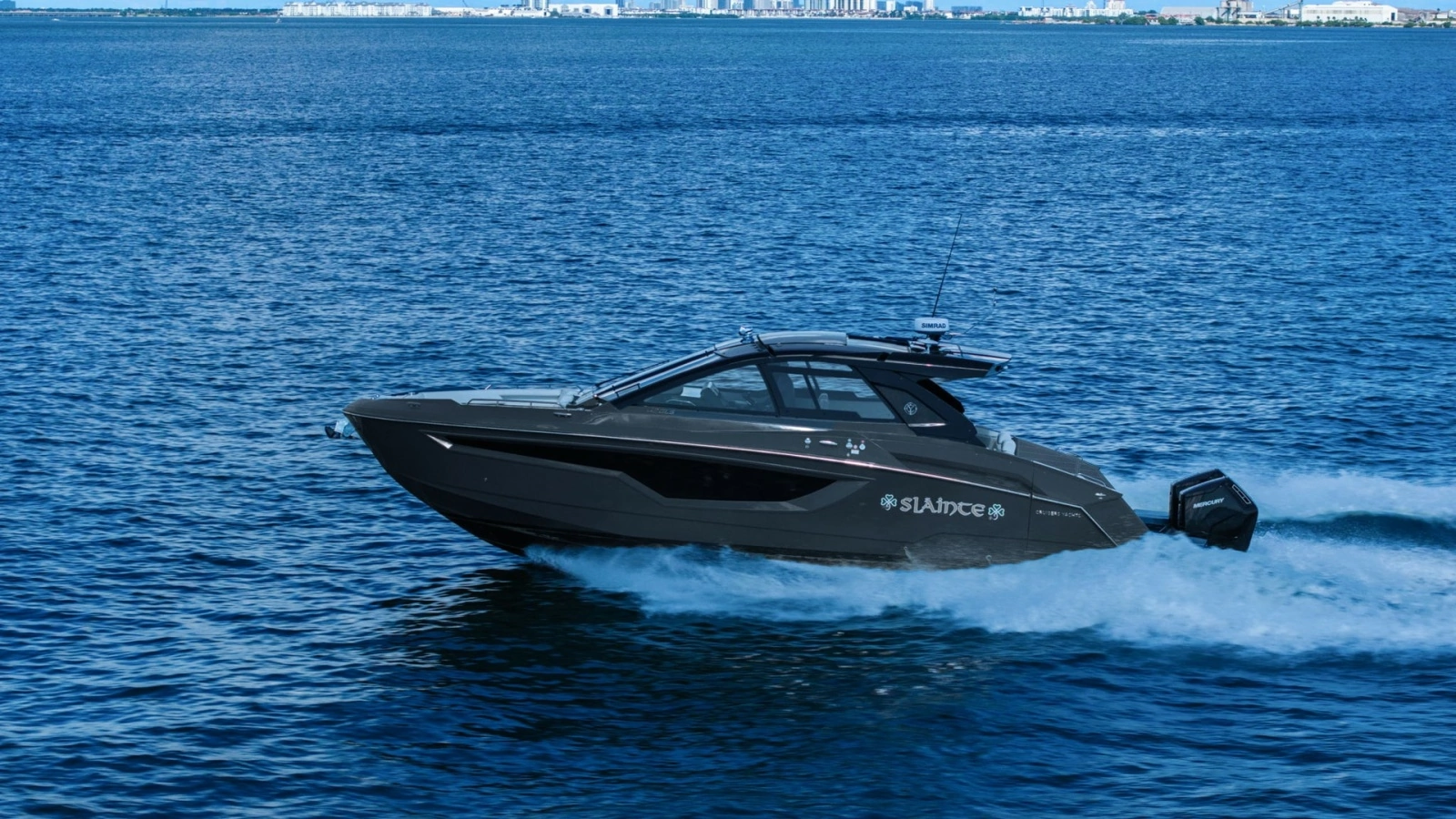 Side Profile of Cruisers Yachts 42 GLS