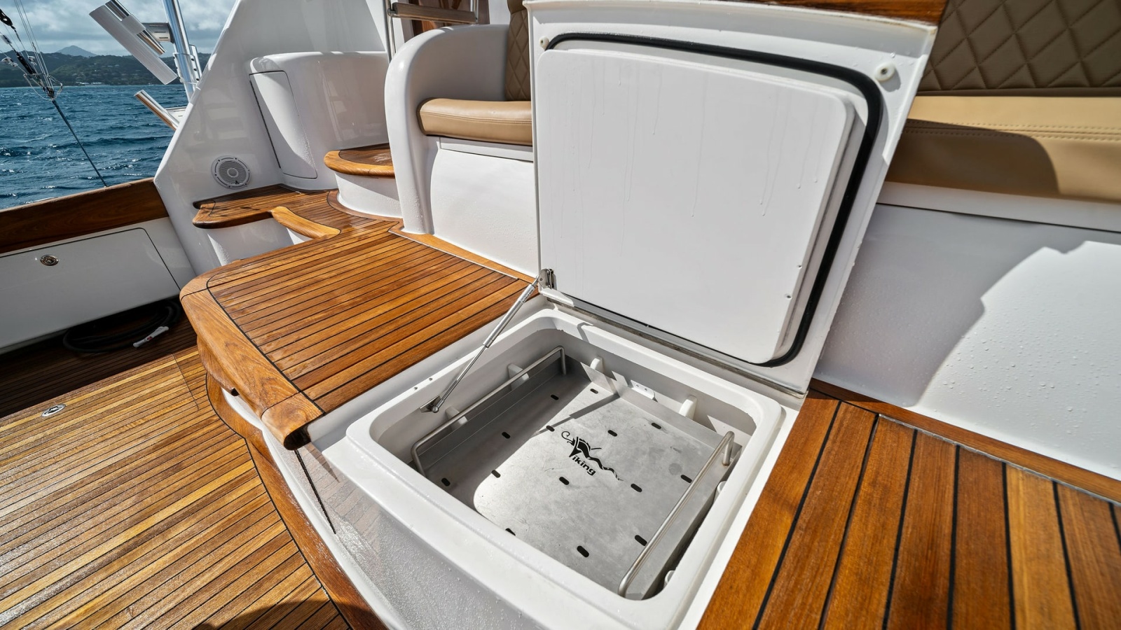 Teak Cockpit with Built-In Storage