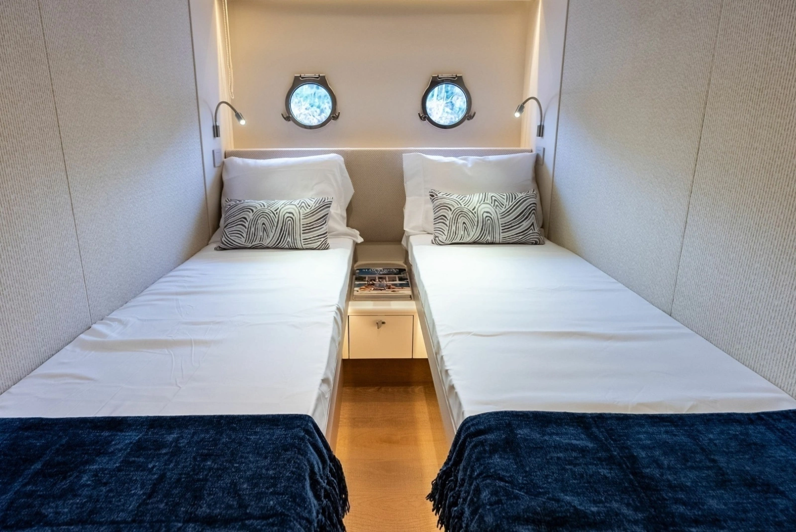 2026 Absolute 62 Navetta NEW