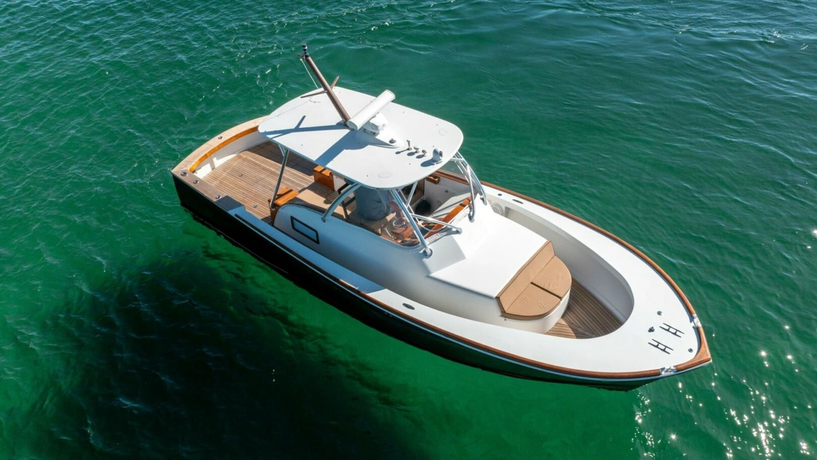 2014 Release 34 Walkaround- STBD Profile