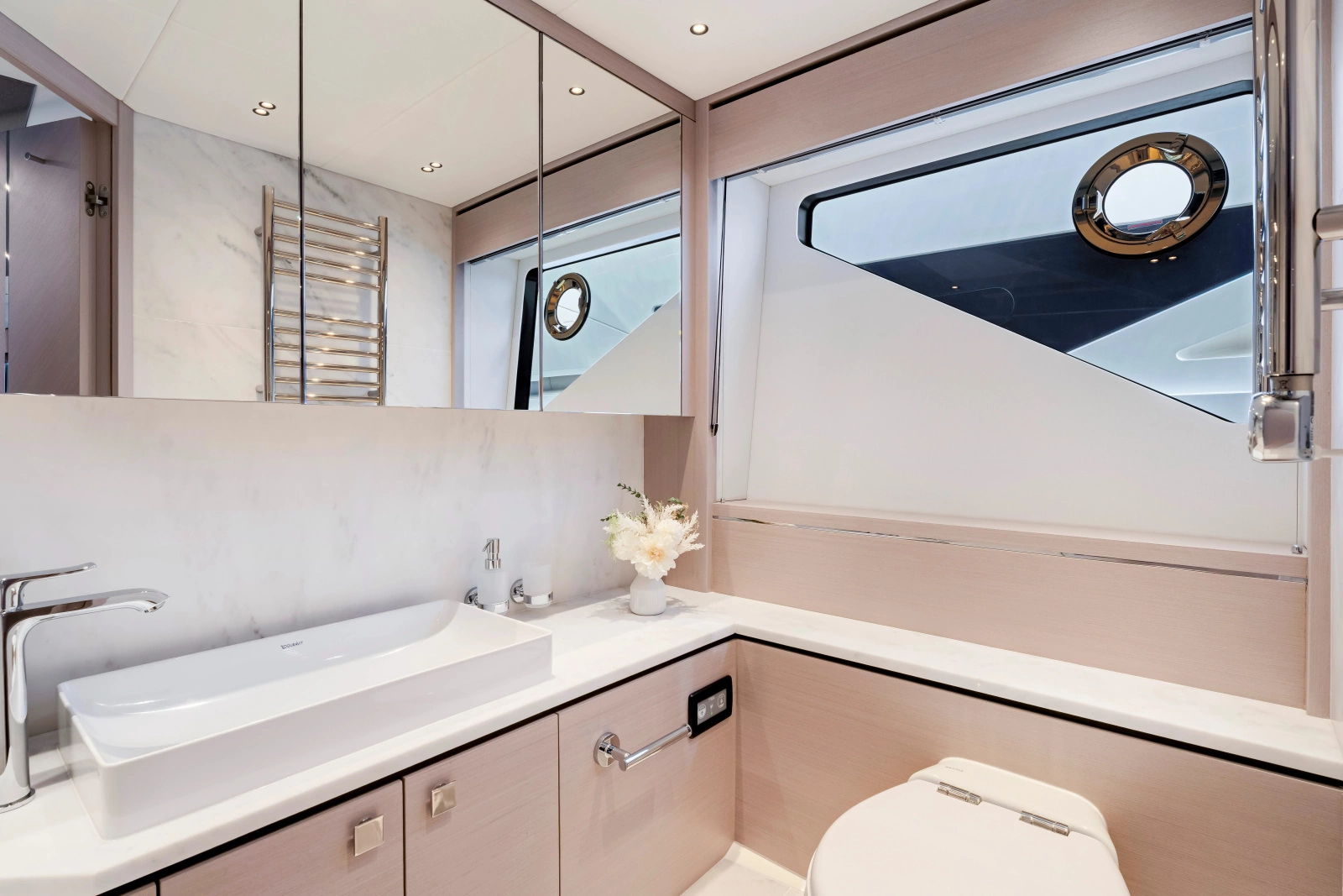 PREDATOR 75 75ft Sunseeker Yacht For Sale