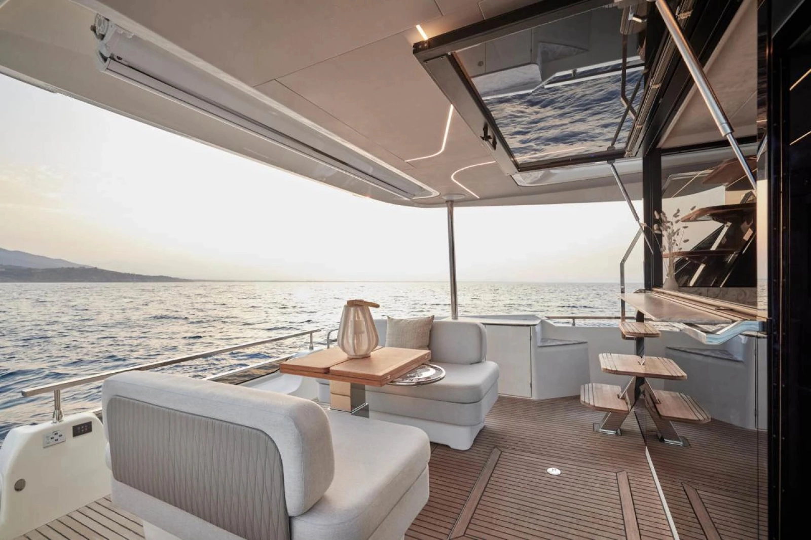 F5 7 57ft Prestige Yacht For Sale