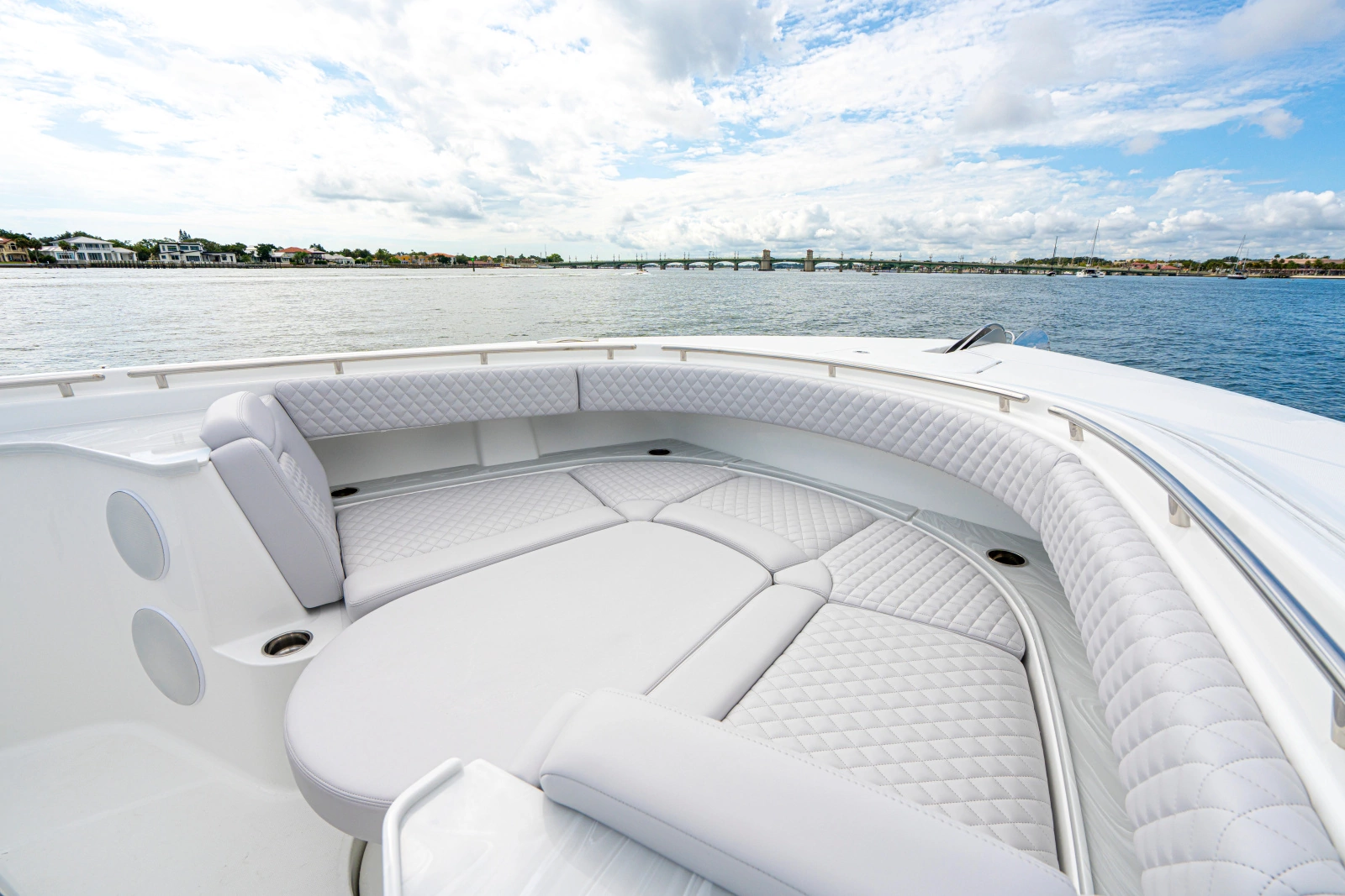 56ft HCB Yacht For Sale
